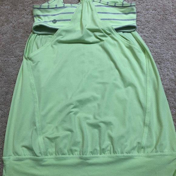 Lululemon No Limit Tank size 6 - Picture 3 of 5